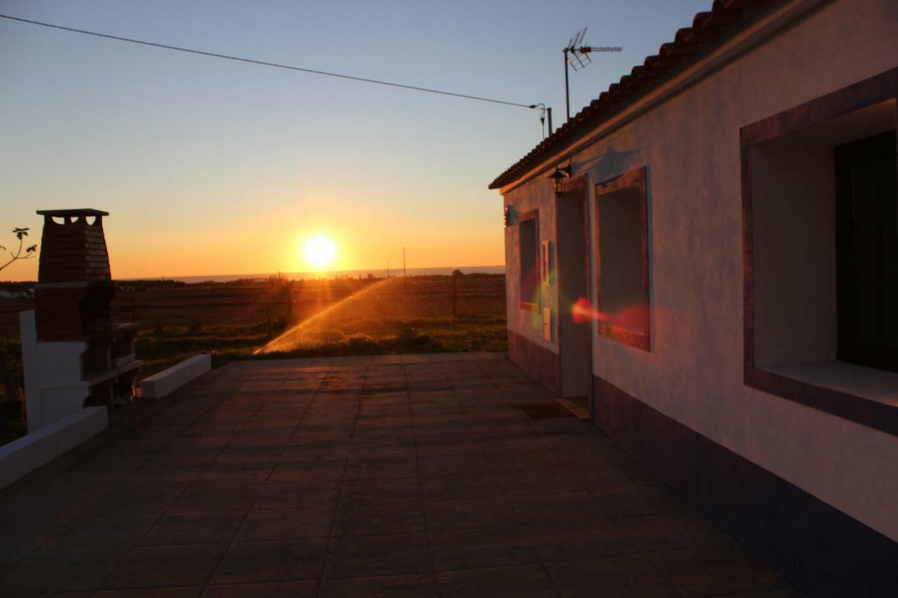 Monte Costa Luz Guest House Porto Covo Exterior photo