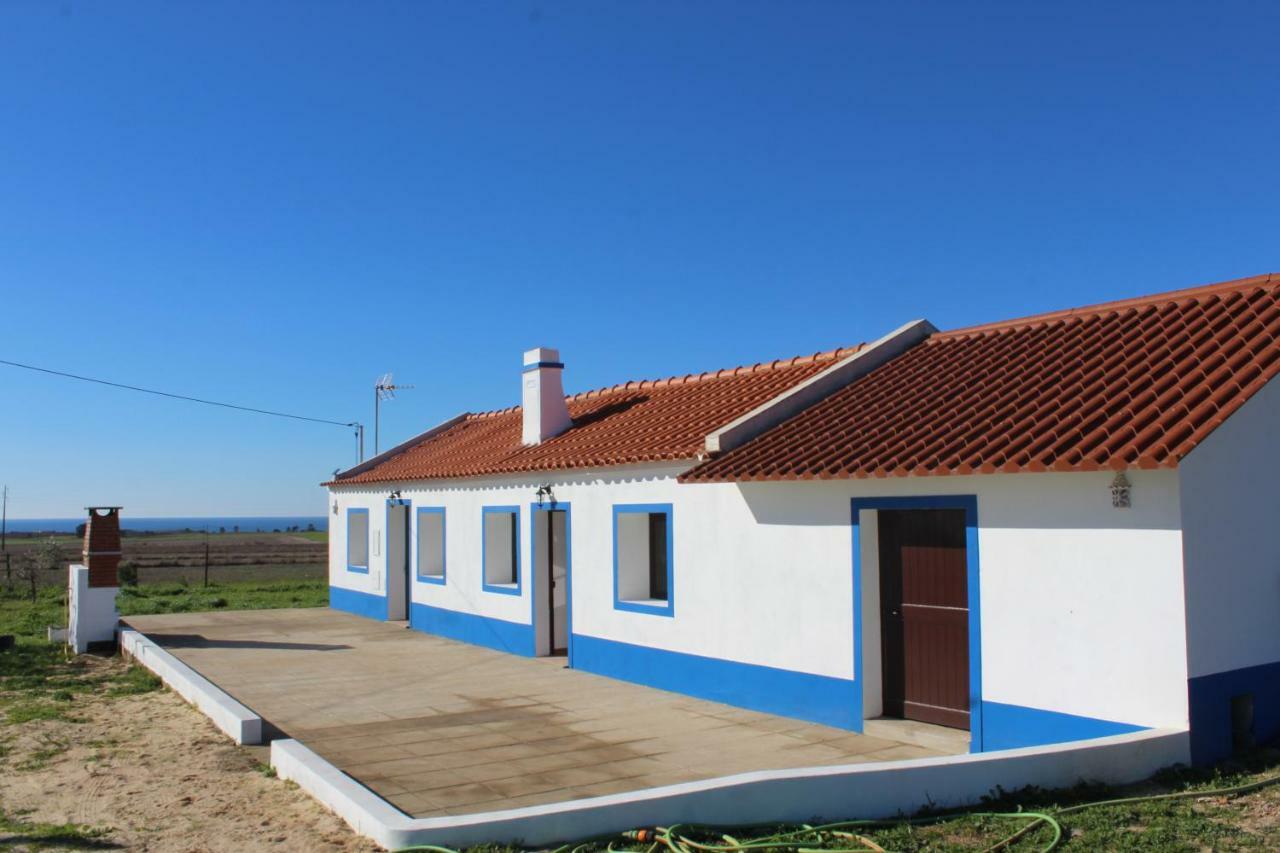 Monte Costa Luz Guest House Porto Covo Exterior photo