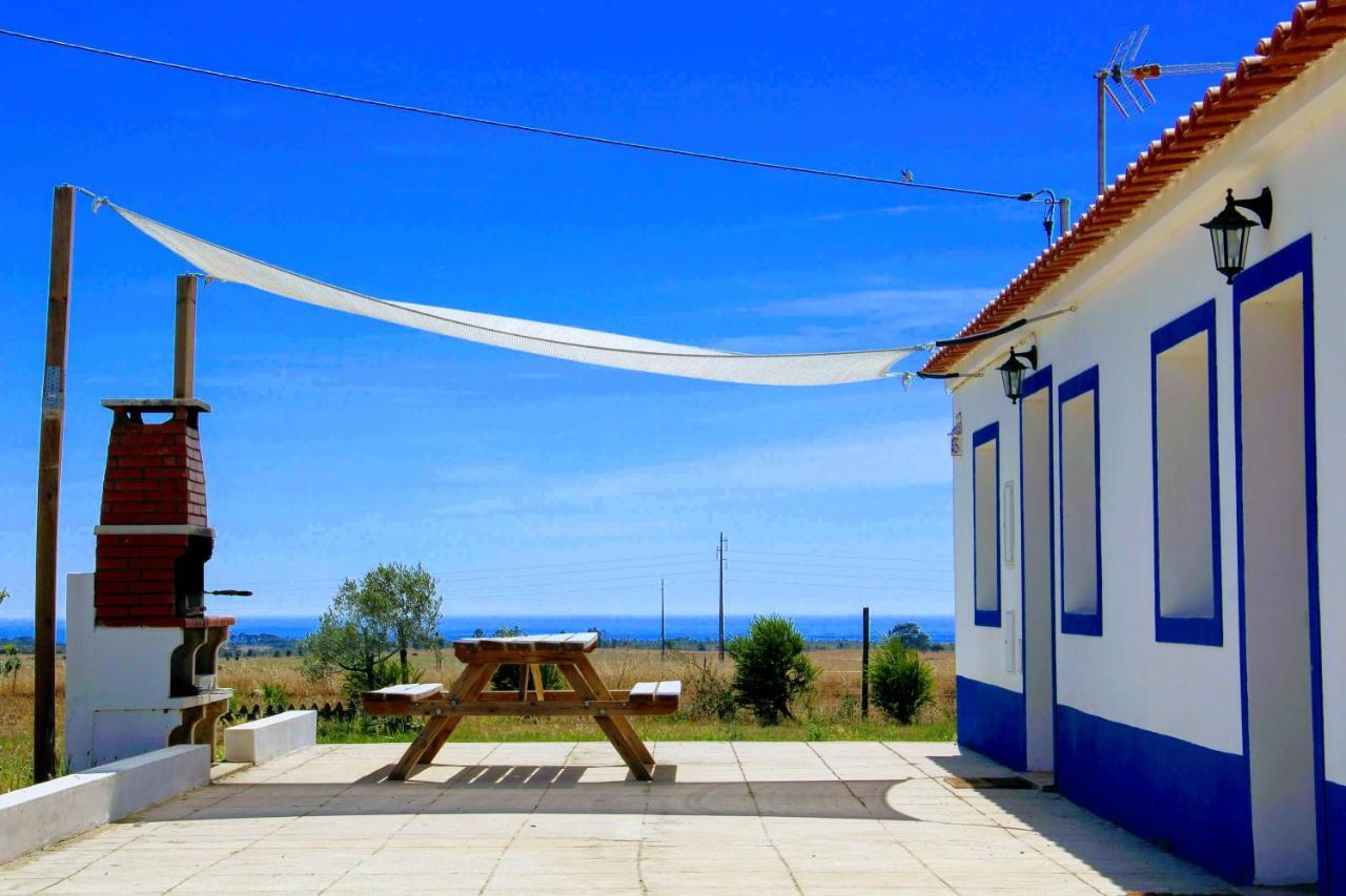 Monte Costa Luz Guest House Porto Covo Exterior photo